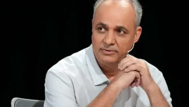 طعنه زیدآبادی به چمران: اگر شوراها برای مردم آب نداشته، برای او نان داشته است