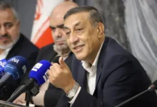 معاون اجرایی رئیس‌جمهور: طرح بنزین ۸۰ هزار تومانی به هیچ وجه در دستور کار دولت نیست / اگر بخواهیم نرخ سوخت را متعادل کنیم، باید حقوق و دستمزد کارمندان، بازنشستگان و … را هم متعادل کنیم؛ نمی‌شود که سوخت را با نرخ بین‌المللی و یا منطقه عرضه کنیم اما حقوق و دستمزد افراد را متعادل نکنیم