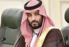 المیادین به نقل از یک منبع آگاه: عربستان از عمان درخواست کرده تا از انصارالله بخواهد یک آتش‌بس دو هفته‌ای برقرار کنند/ ریاض می‌گوید توافق پیرامون «پرونده انسانی در یمن»، در طول مدت این آتش‌بس اعلام می‌شود