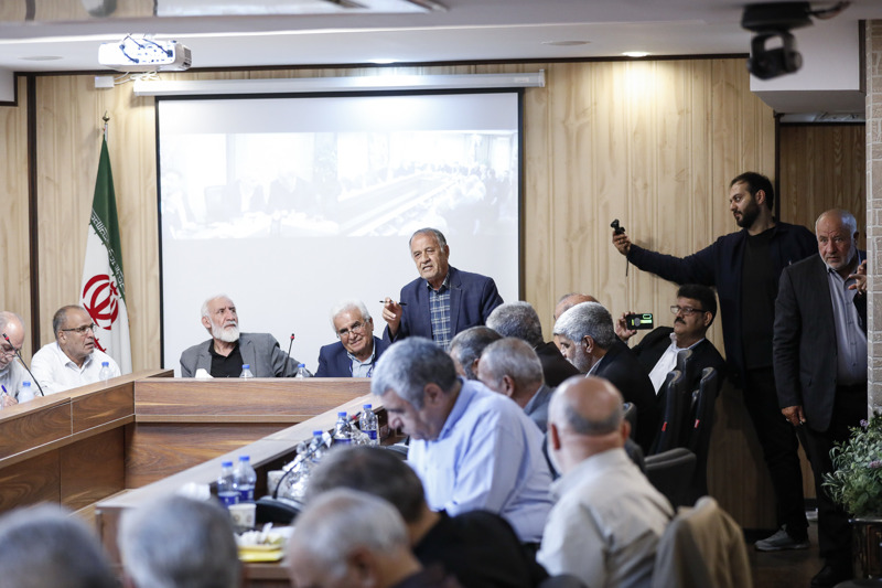 ورود سرپرست تامین اجتماعی به مطالبات بازنشستگان پس از دیدار با رئیس‌جمهور