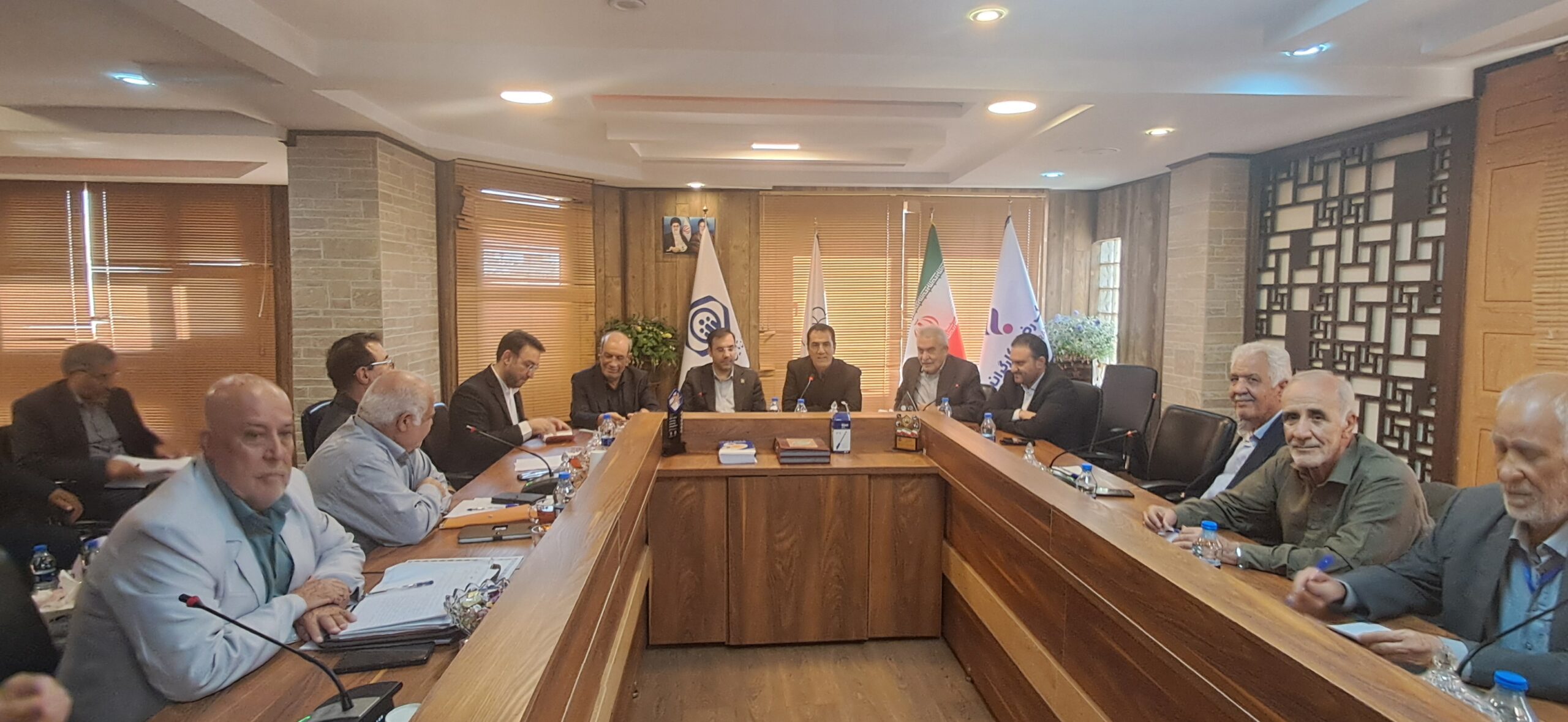 ورود سرپرست تامین اجتماعی به مطالبات بازنشستگان پس از دیدار با رئیسجمهور