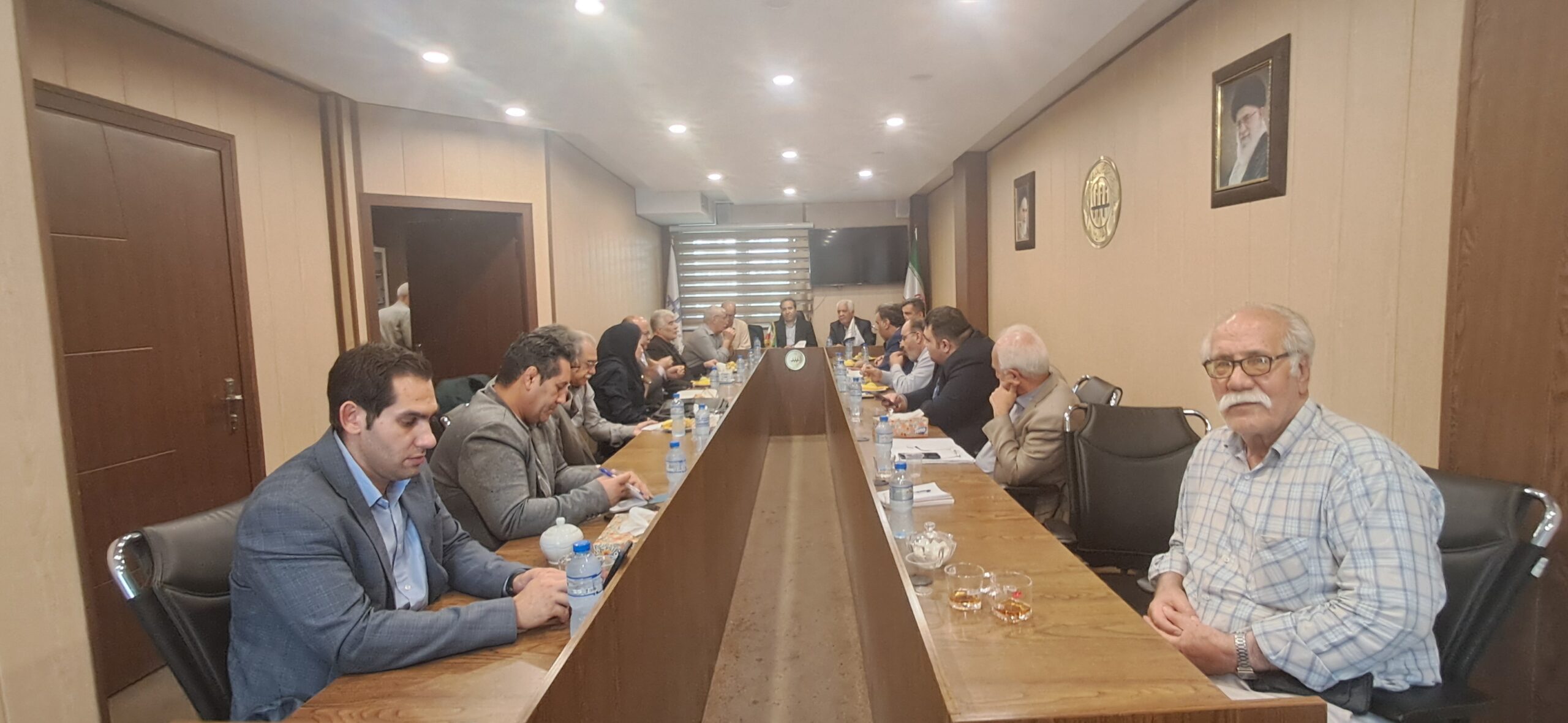 دهقان‌کیا: تامین اجتماعی با ساختار فعلی به "ناکجاآباد" می‌رود/ پزشکیان اصلاح ساختار و احیای شورای عالی را جدی بگیرد