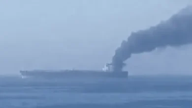 شناسایی یک فروند نفتکش متخلف آتش گرفته در تنگه هرمز
