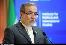 عراقچی: آمریکا هیچ گزینه نظامی ندارد / ترامپ یا توافق شرافتمندانه را بپذیرد یا منتظر شکست راهبردی بزرگ‌تری باشد
