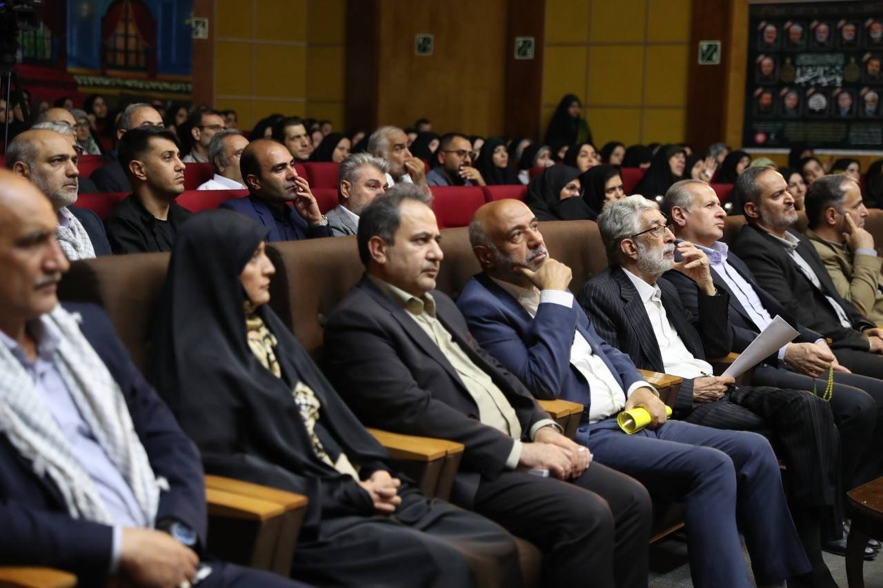 اله‌بداشتی: جبران عقب‌ماندگی دستمزد کارگران، نیازمند هم‌صدایی و اتحاد است