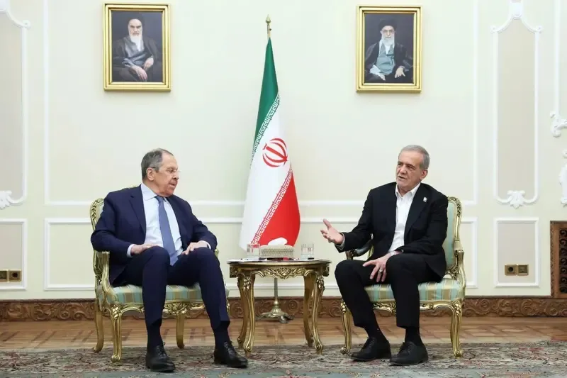 دیدار لاوروف با پزشکیان